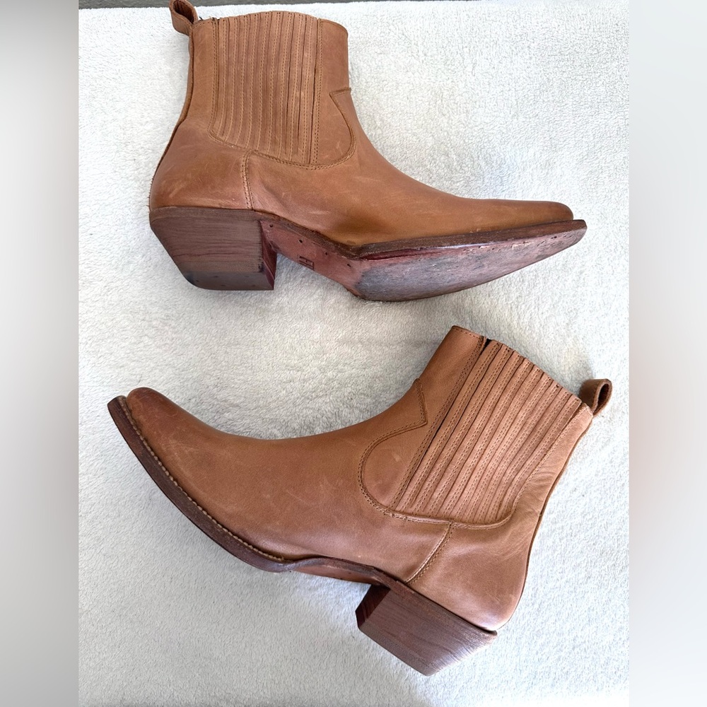 Frye Sacha Chelsea Boot Brown Calf Leather Women’s 8 B - Picture 10 of 14